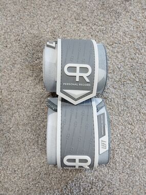 Personal Record WR Wrist Wraps in Light Gray and White